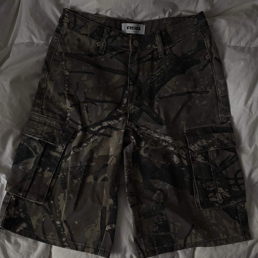RSQ Camo Cargo Jorts
